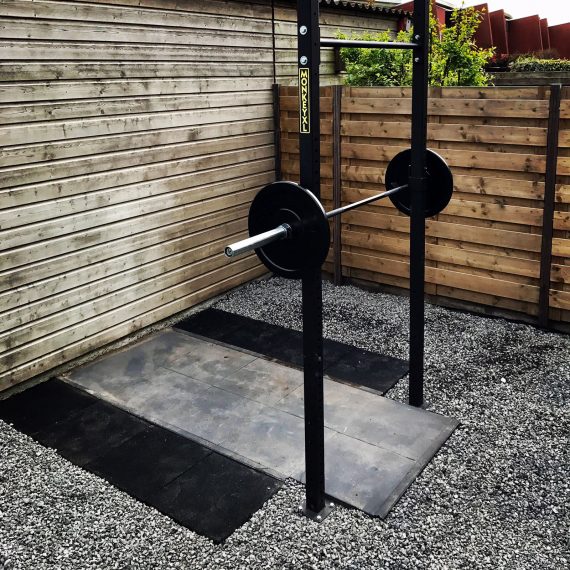 MonkeyXLPull up &amp; squat rek voor buiten MonkeyXL Crossfit en fitness